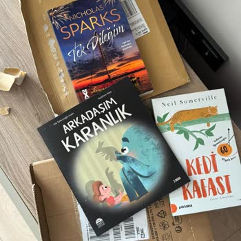 Yanlış Ve Hasarlı Kitap Gönderimi Sonrası Çözüm Sunulmayan Amazon Müşteri Hizmetleri