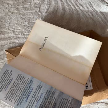 Yanlış Ve Hasarlı Kitap Gönderimi Sonrası Çözüm Sunulmayan Amazon Müşteri Hizmetleri