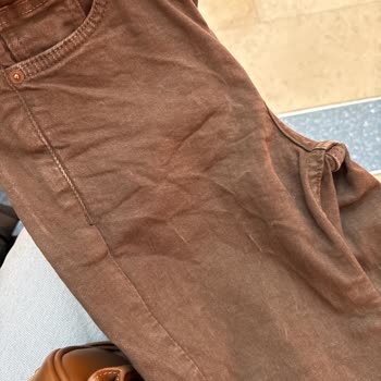 Zara'dan Alınan Jean İlk Yıkamada Rengini Kaybetti, İade Ve Destek Sağlanmadı