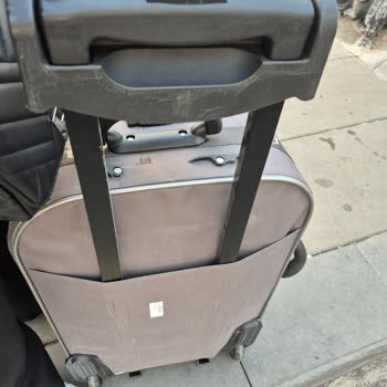 Ajet Uçuşunda Valizim Tamamen Kırıldı, Tazminat Talebim Karşılanmadı