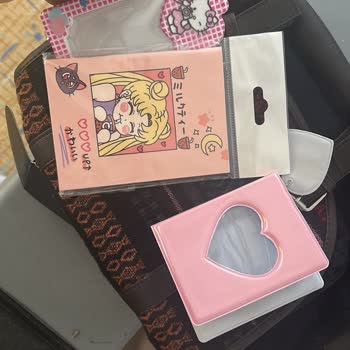 Satın Aldığım Sürpriz Kutudan Eksik Ve Alakasız Ürünler Çıktı, Firma İletişime Geçmiyor