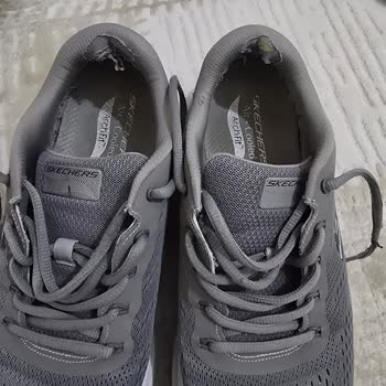 Aldığım Ayakkabı Kısa Sürede Parçalandı, Firma Sorumluluk Almadı