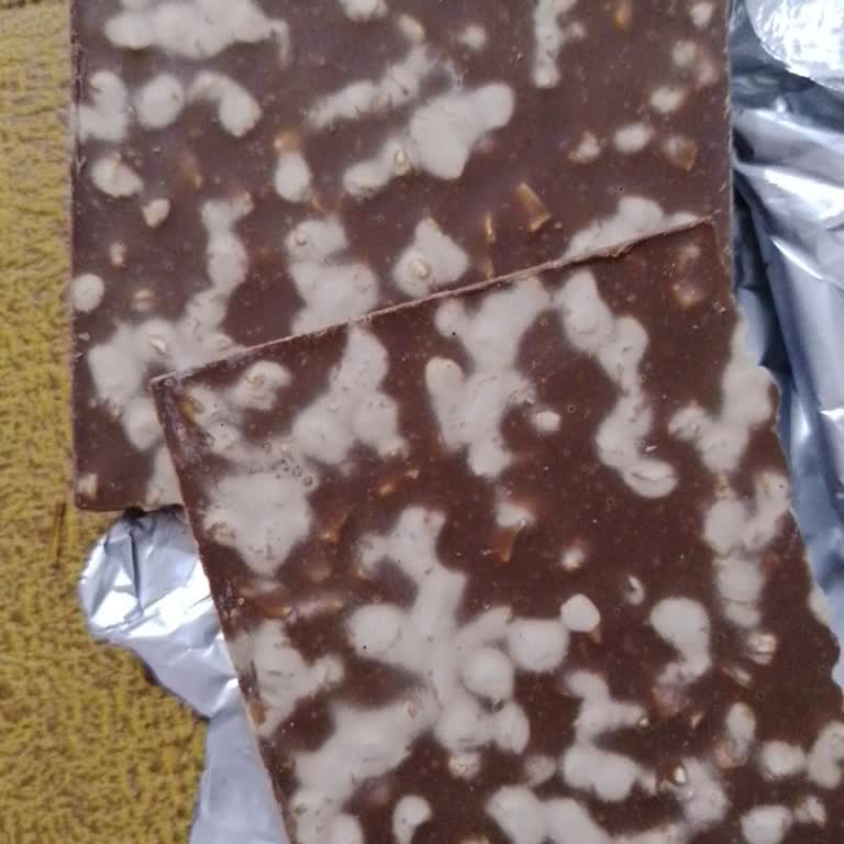 Küflü Çikolata Şoku: Güvenim Sarsıldı!