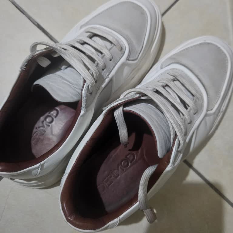 Aldığım Ayakkabının Renk Bulaştırması Ve Değişim Talebinin Reddedilmesi