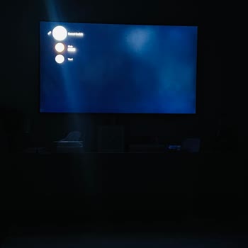 Samsung 55Q70D Televizyonda Karanlık Sahnelerde Beyaz İz Sorunu Ve Çözüm Talebi