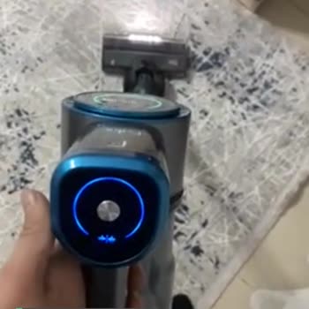 Fakir Dikey Şarjlı Süpürgem 10 Saniye Çalışmadan Geri Duruyor