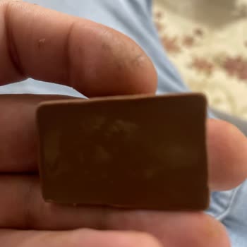 Aldığım Ülker Napoliten Çikolatalar Beyazlamış Ve Tadı Bozulmuştu