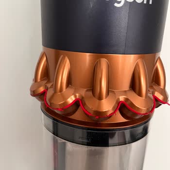 Dyson V15 Kırmızı Conta Soyulması Ve Garanti Desteği Sorunu