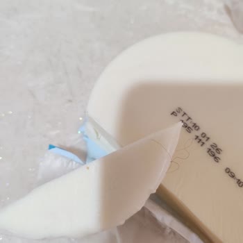 Aldığım Kaşar Peynirinden Uzun Saç Çıktı, Hijyen Ve Geri Dönüş Sorunu Yaşadım