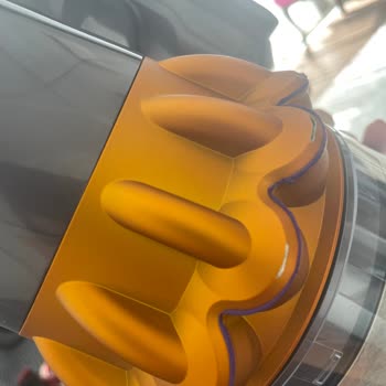Dyson V15 Süpürge Başlık Soyulması Ve Garanti Kapsamında Destek Eksikliği