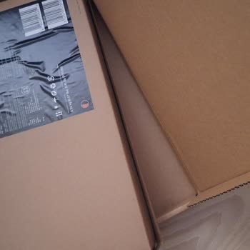 Eksik Hediye Ve Faturasız Satış: Mağazadan Yanıtsız Kaldım