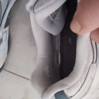 Kısa Sürede Deforme Olan Skechers Ayakkabı İçin Değişim Talebim Reddedildi