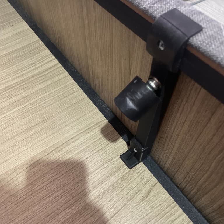 Vivense’den Aldığım Baza Ve Yatak Sürekli Arızalı, Çözüm Sunulmuyor