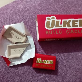 Beyazlaşan Çikolata Nedeniyle Kızımın Sağlığı Tehlikeye Girdi, Ülker’den Çözüm Bekliyorum