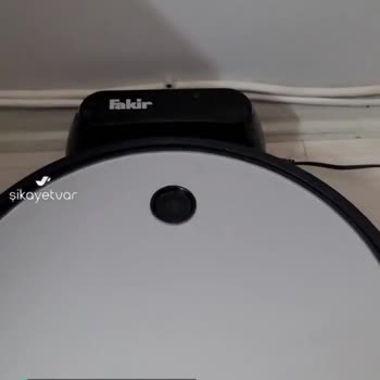 Fakir Robert Ll RS 720 Robot Süpürgem Şarj İstasyonuna Girmiyor