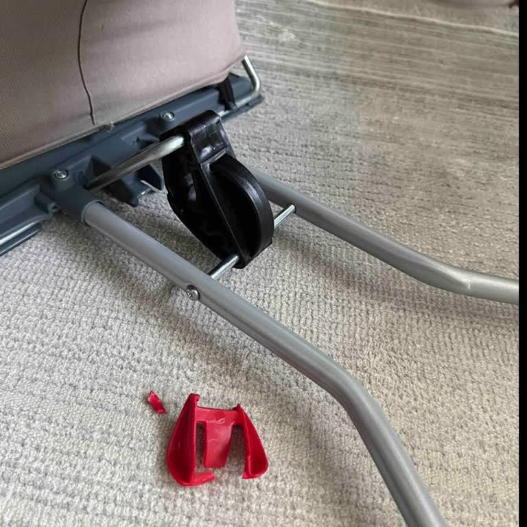 Bebek Ana Kucağında Güvenlik Skandalı: Ciddi Yaralanma Ve İlgisizlik