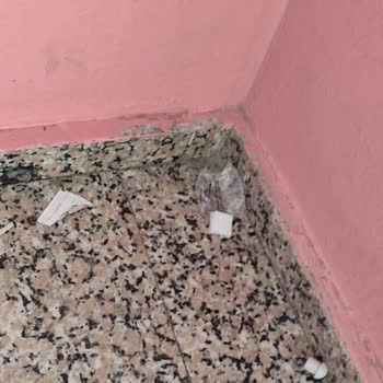 Altyapı Çalışması Sonrası Apartman Girişine Çöp Bırakılması Rahatsız Ediyor