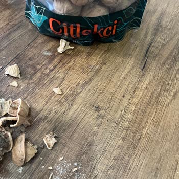 Aldığım Ürünlerde Böcek Ve Eksik İçerik Sorunu, Müşteri Hizmetleri Dönüş Yapmıyor