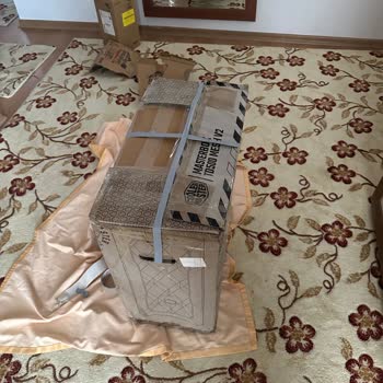 Yurtiçi Kargo Ezilmiş Kargo Nedeniyle Hasarlı Monitör