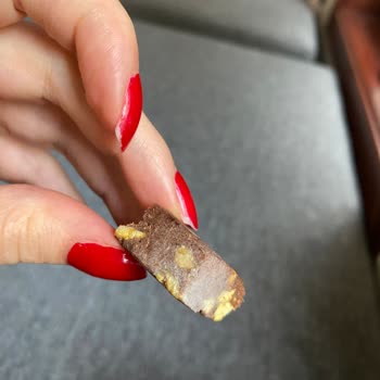 Fellas Antep Fıstıklı Bar'da Tekrar Yaşanan Sağlık Riski Ve Güven Sorunu