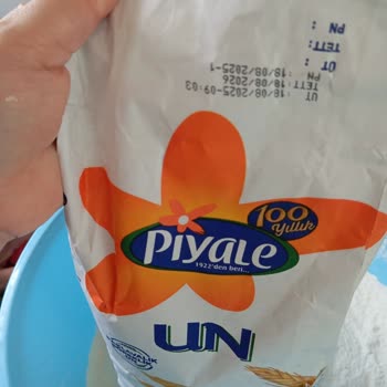 Aldığım Un Paketinden Kurt Çıktı!