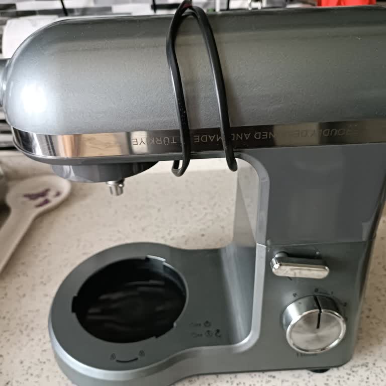 Hamur Makinesi Sürekli Arızalanıyor, Servis Çözüm Sunamıyor