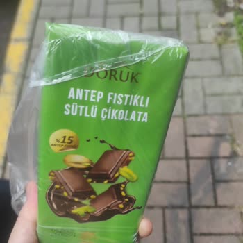 Hakmar Gıda Aldığım Çikolatada Kurt Çıktı, Market İlgisiz Kaldı Ve Para İadesi Yapılmadı