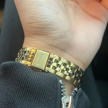 Hediye Olarak Alınan Saat Hasarlı Çıktı, Değişim Talebi Reddedildi