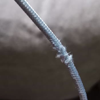 Defolu USB Kabloyu Değiştirmediler, Mağazada Alaycı Tutumla Karşılaştım