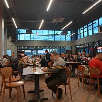 Aynı Siparişe Farklı Muamele: Döner Servisinde Adaletsizlik Ve Yetersiz İletişim