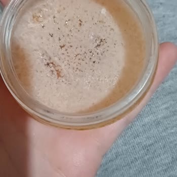 Kaş Sabitleyicide Kısa Sürede Küf Oluştu, Sağlığım Tehlikede