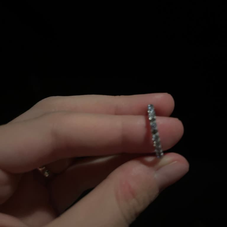 Aldığım Yüzüğün Taşları Sürekli Düşüyor, Kalıcı Çözüm İstiyorum