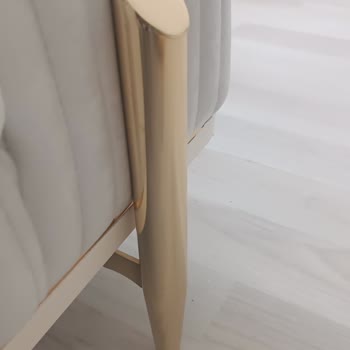 Teslimat Gecikti, Ürünler Hasarlı Ve Mağaza Çözüm Sunmuyor