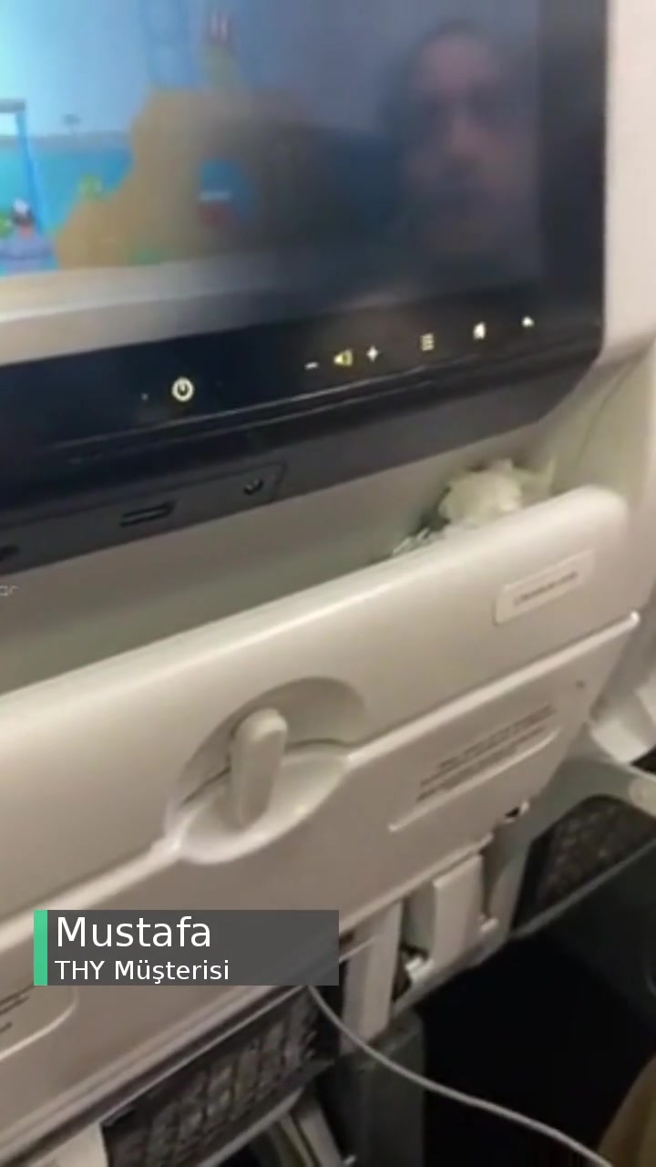 THY Koltuklarda Çöp Var! videonun kapak resmi