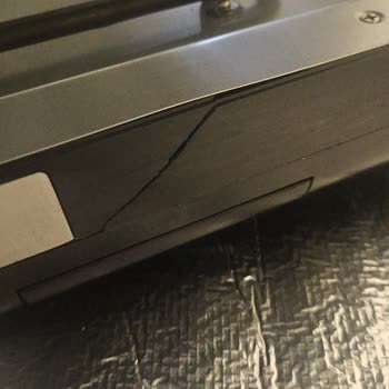 Homend Tost Makinesi İlk Kullanımda Çatladı, Tekrarlayan Üretim Hatası Ve Mağduriyet