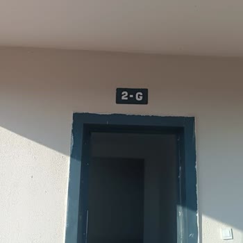 Çevre Ve Şehircilik Bakanlığı Deprem Konutunda Teslimat Sonrası Ciddi Eksiklikler Ve Mağduriyet