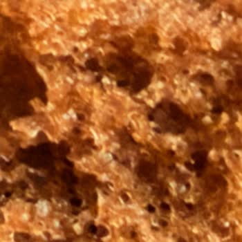 Sağlıksız Ve Hijyensiz Pasta Satışı, İlgisiz Mağaza Yetkilileri