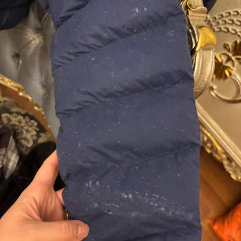 Yıkama Sonrası Adidas Çocuk Montunda Lekeler Oluştu, İade Talebime Dönüş Yapılmadı