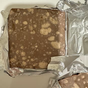 Bozuk Nestle Damak Çikolata Nedeniyle Yaşanan Sağlık Problemi Ve Ürün Değişim Talebi