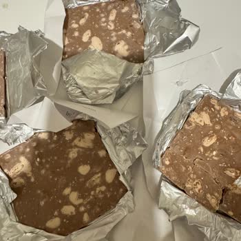 Bozuk Nestle Damak Çikolata Nedeniyle Yaşanan Sağlık Problemi Ve Ürün Değişim Talebi