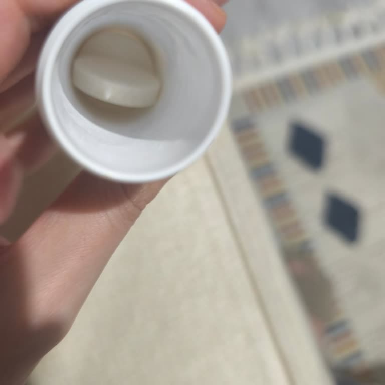 Açılmış Ve Kötü Kokulu Vitamin Ürünü İade Edilmedi, Mağdur Oldum