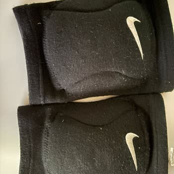 İlk Maçta Deforme Olan Voleybol Dizliği Ve Satıcıdan Olumsuz İade Yanıtı