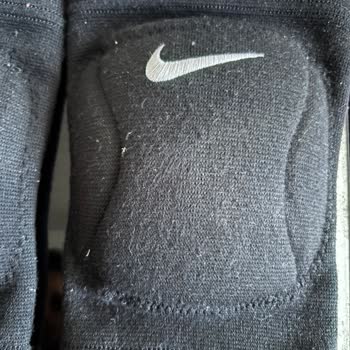 İlk Maçta Deforme Olan Voleybol Dizliği Ve Satıcıdan Olumsuz İade Yanıtı