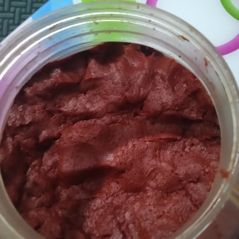 Bozuk Salça Ve Eksik Bilgilendirme Nedeniyle Sağlık Riski Yaşadım