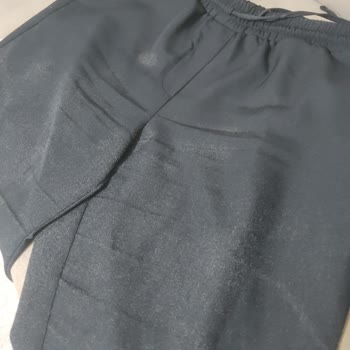 LCW Kadın Pantolonunda Yıkama Sonrası Renk Solması Ve İplik Çıkması Sorunu