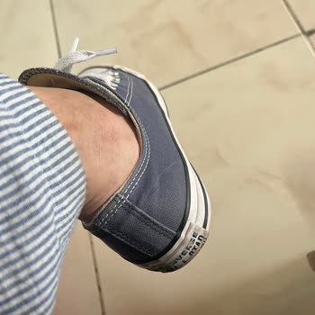 Converse Ayakkabıda Kısa Sürede Renk Solması Ve Değişim Talebim Reddedildi