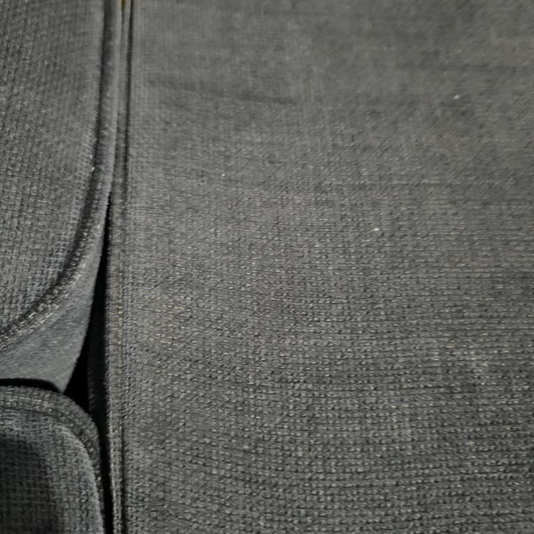 Köşe Takımının Kalitesiz Kumaşı Ve Servis İlgisizliği Mağduriyet Yaşatıyor