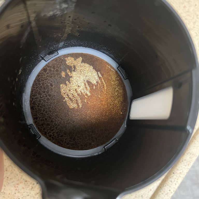 Kahve Makinesinde Sütlü Kahve Kullanımında Temizlik Sorunu Ve Çözüm Talebi