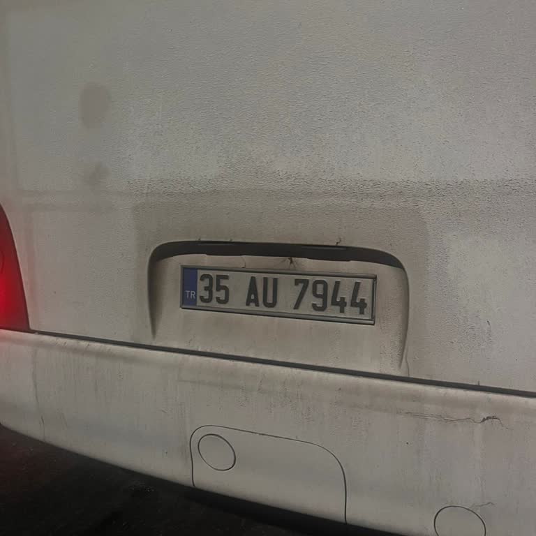 İzmir Turizm Otobüsünde Personel Kaynaklı Olumsuz Deneyim Ve İlgisizlik