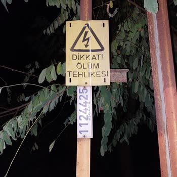 Sarıyer Merkez'de Yetersiz Sokak Aydınlatması Nedeniyle Güvenlik Ve Sağlık Riski